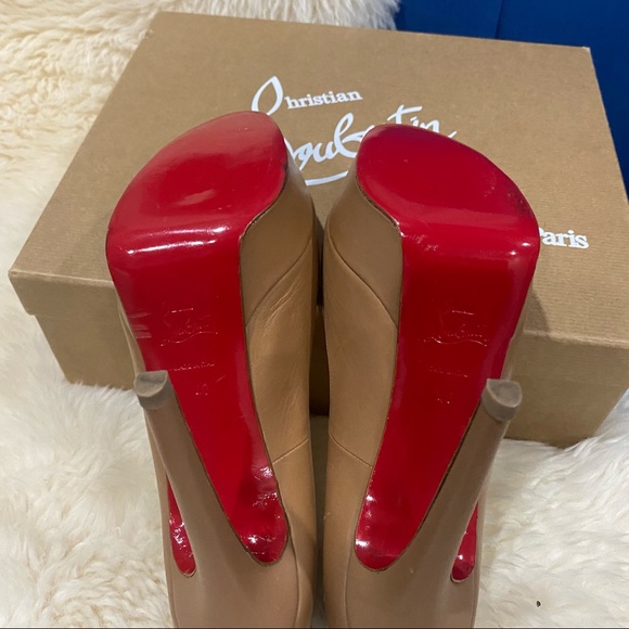 ❤️SOLD❤️Christian Louboutin Bianca - Picture 4 of 6